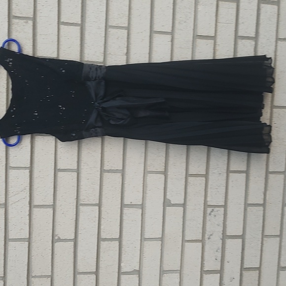 Speechless Dress - Picture 10 of 11